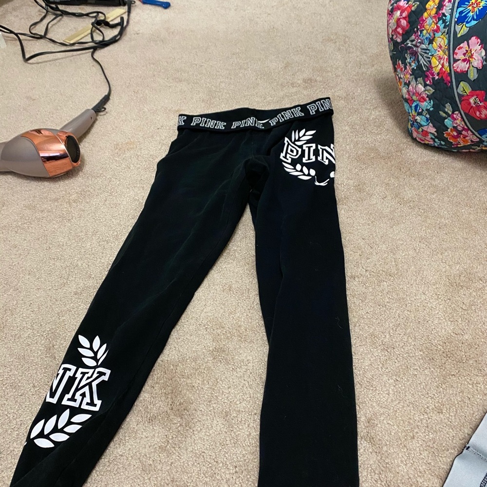 Brand pink leggings